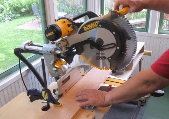 DEWALT DWS780 4