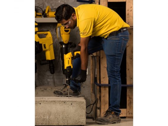 DEWALT SDS PLUS D25133K 4