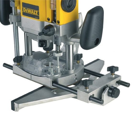 DEWALT DW625E 4
