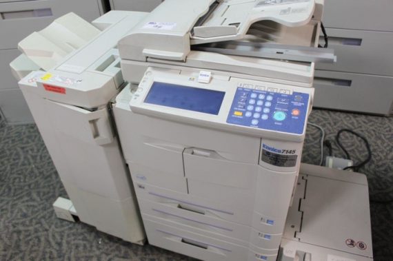 KONICA MINOLTA Bizhub 7145 3