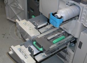 KONICA MINOLTA Bizhub 750