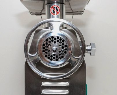 SZPILMAN MC - 22