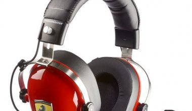 THRUSTMASTER SCUDERIA FERRARI KIT