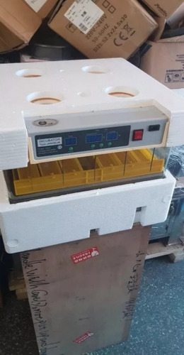 incubadoras 96 huevos