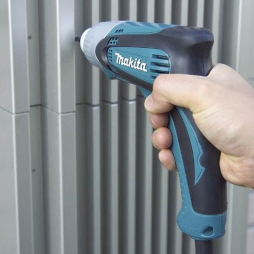MAKITA TD0100 3