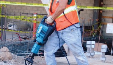 MAKITA HM1307CB